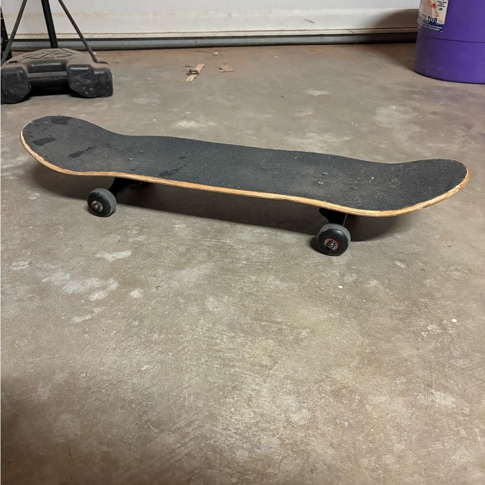 Kids Black Skateboard